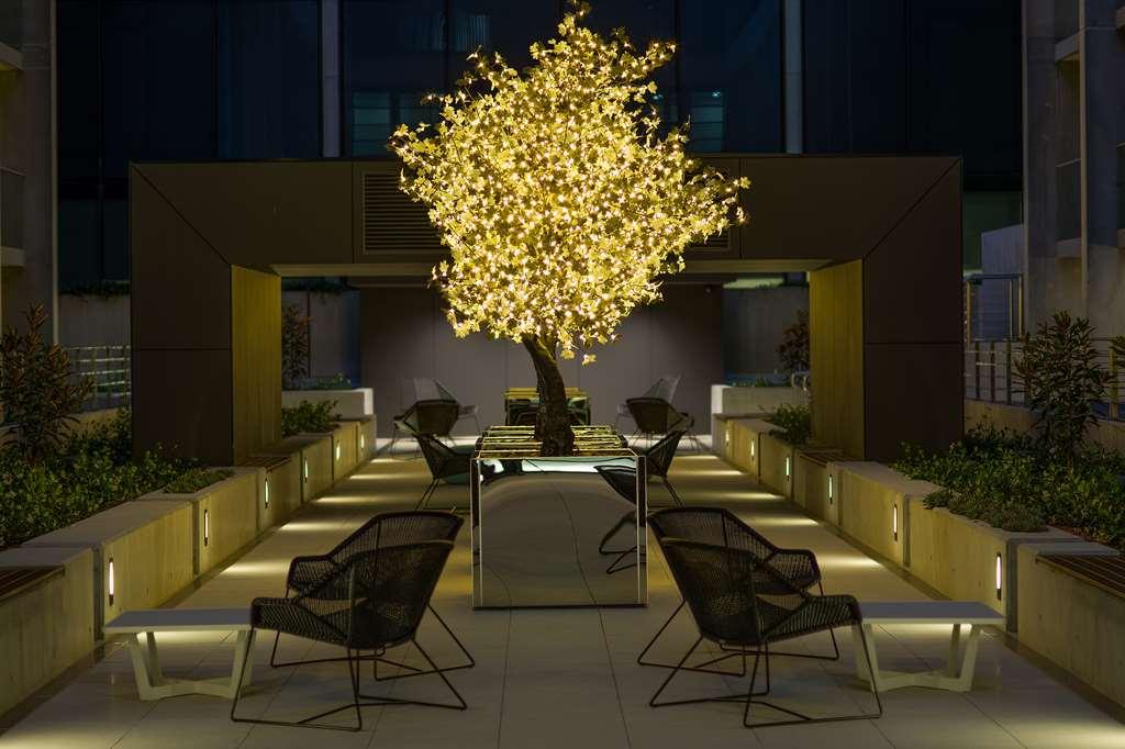 Avenue Hotel Canberra Servis gambar